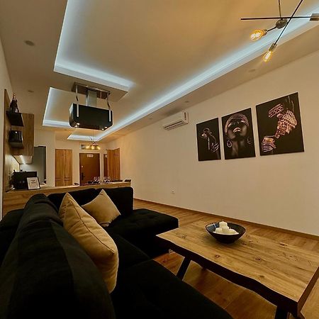 Luxury Central Baba Apartment Shkodër Екстериор снимка
