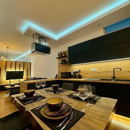 Luxury Central Baba Apartment Shkodër Екстериор снимка