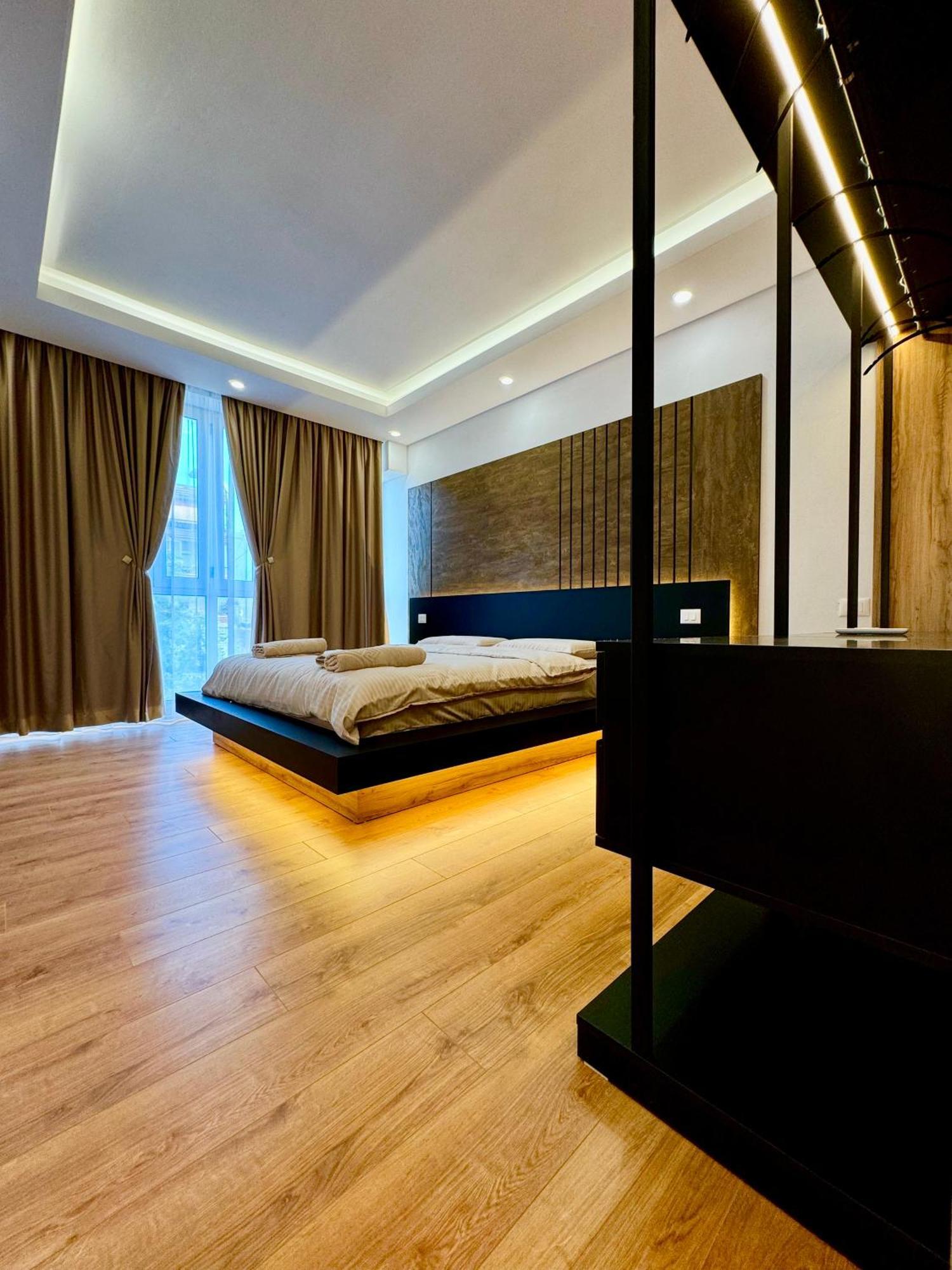 Luxury Central Baba Apartment Shkodër Екстериор снимка