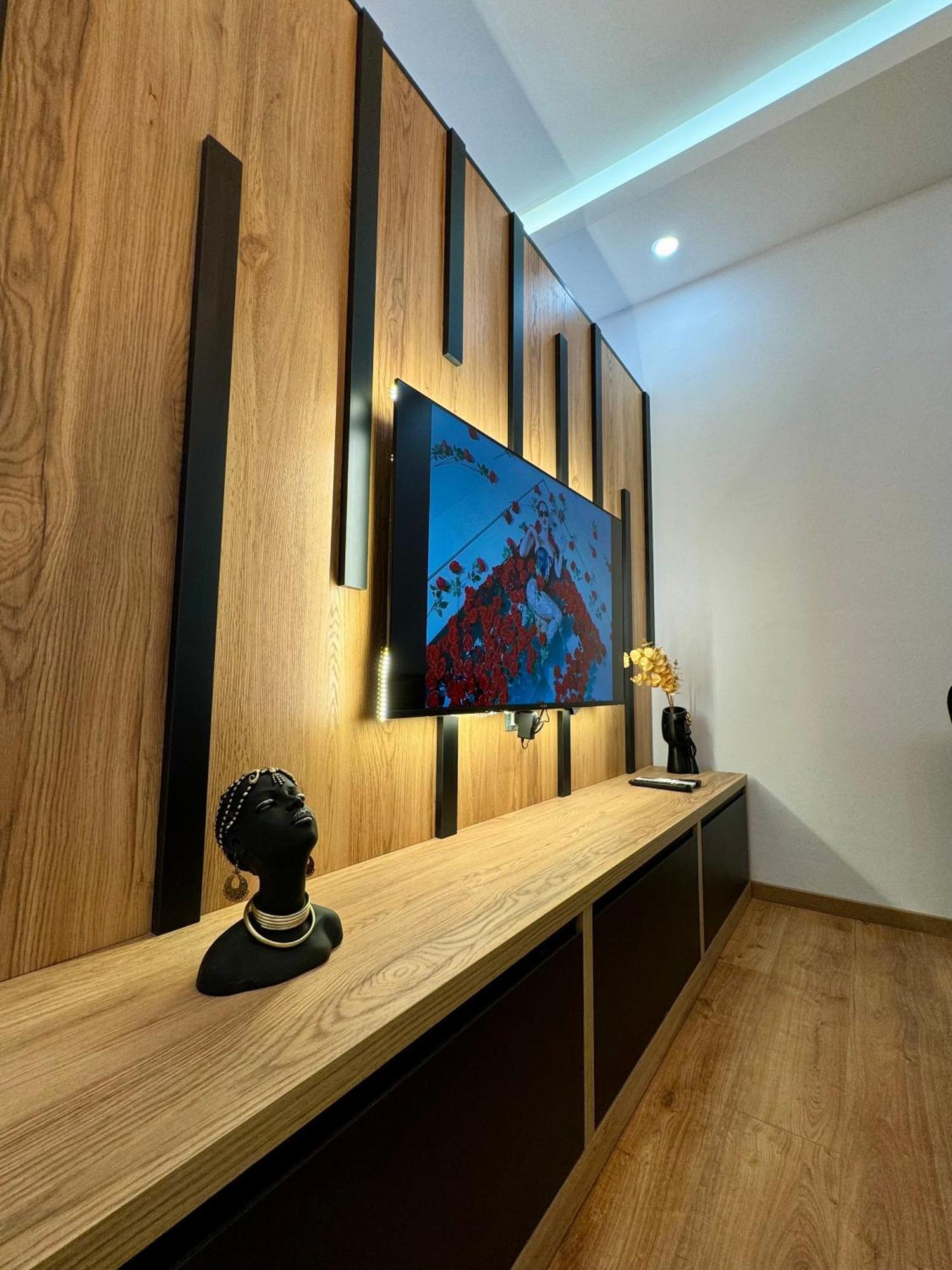 Luxury Central Baba Apartment Shkodër Екстериор снимка